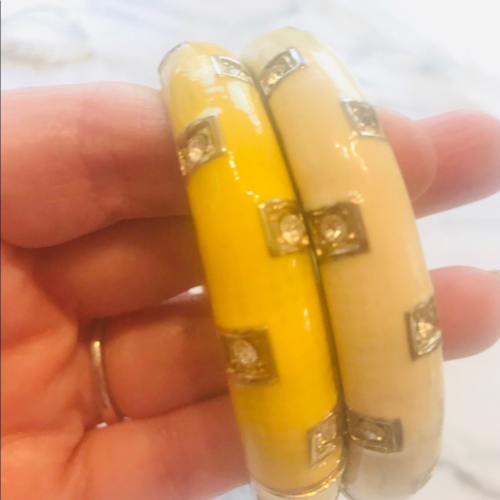 TOMMY BAHAMA authentic bracelet set like new